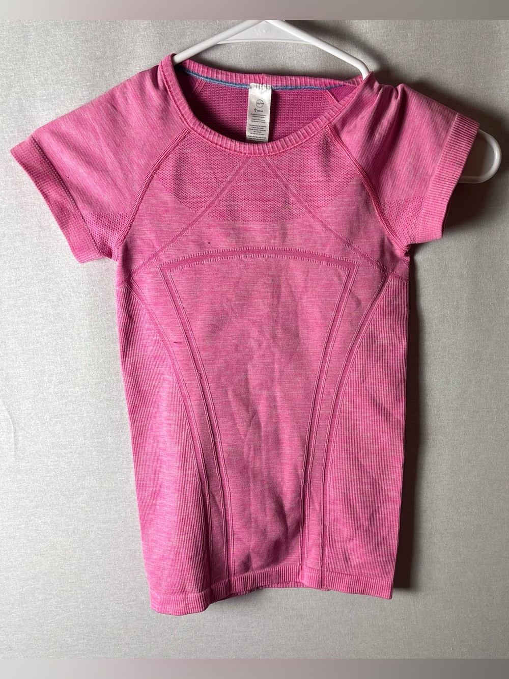 Ivivva by lululemon swifty tech short sleeve shirt pink size XS